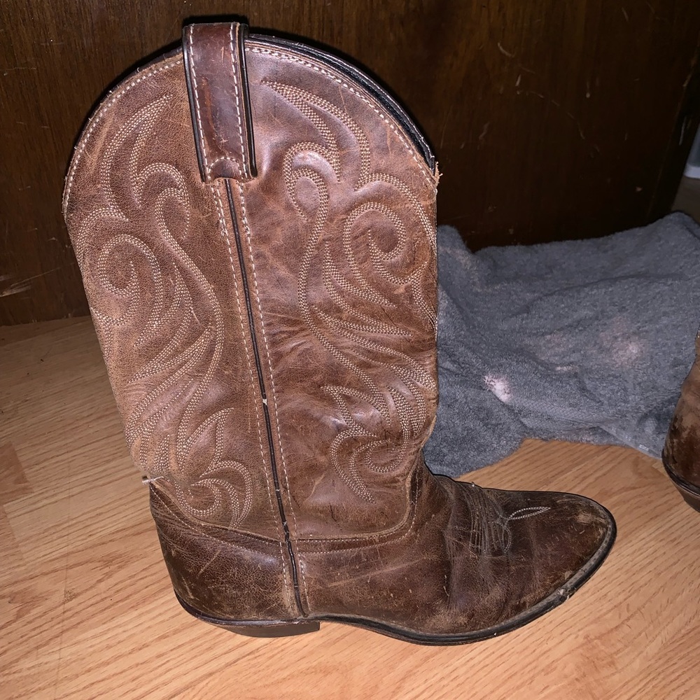 Riding boots